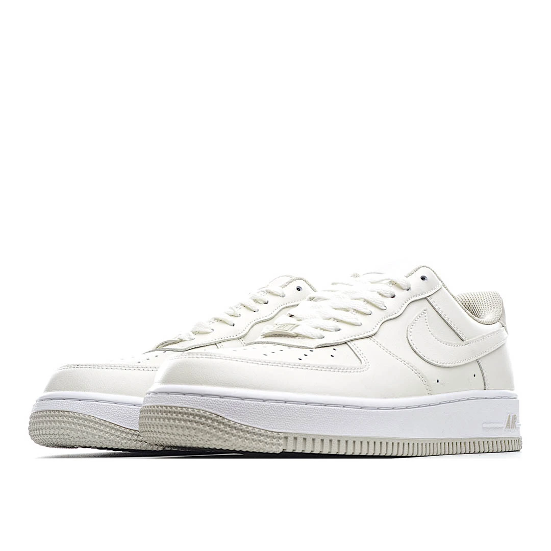 Nike Air Force1 07 Sneakers