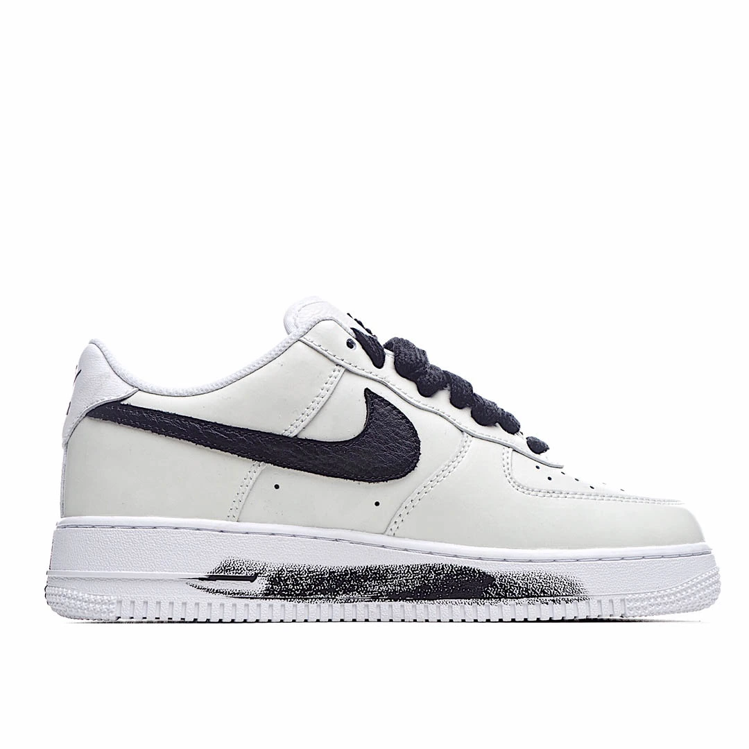 Nike Air Force1 07 Sneakers