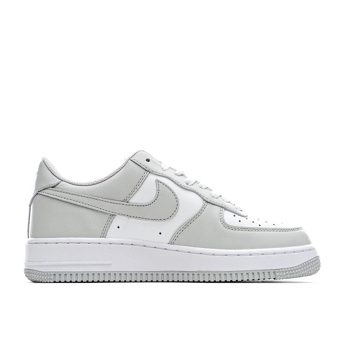 Nike Air Force1 White and Black