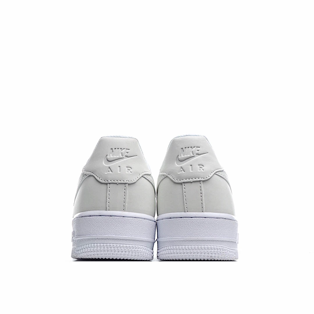 NIKE WMNS AIR FORCE 1 07 LX