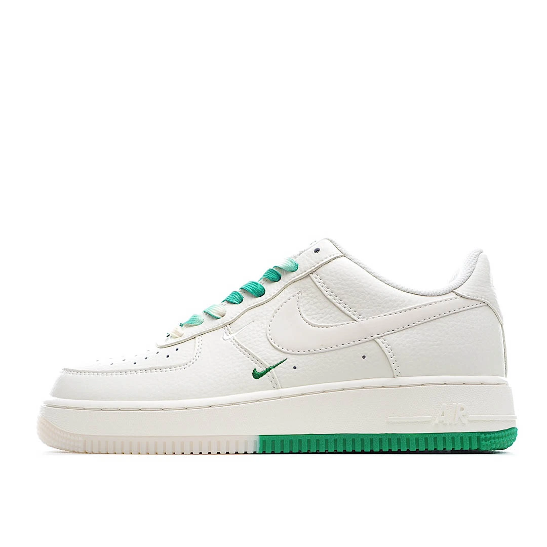 Nike WMNS Air Force 1 Shadow Low-Top Sneakers