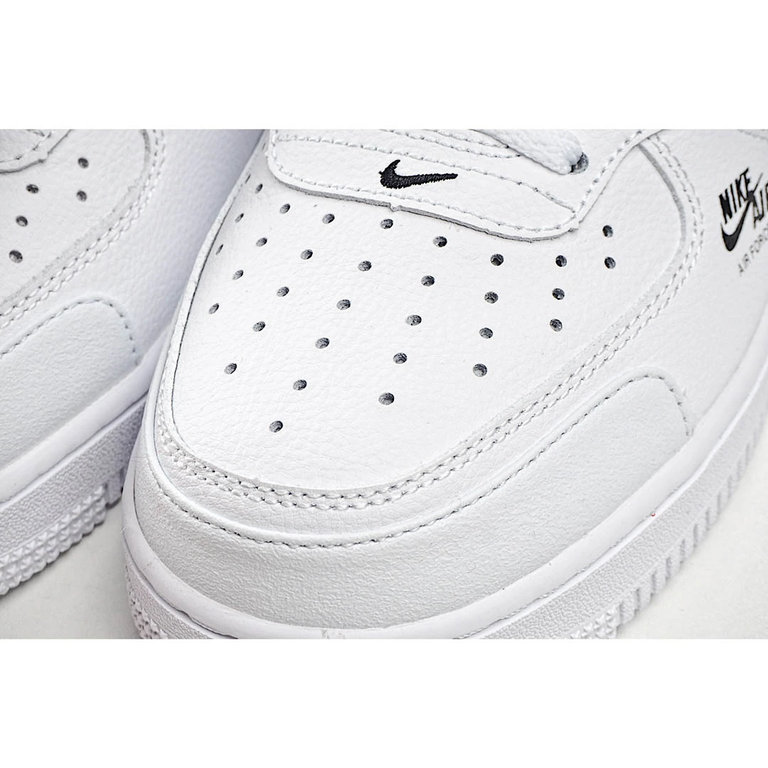 Nike WMNS Air Force 1 Shadow Low-Top Sneakers