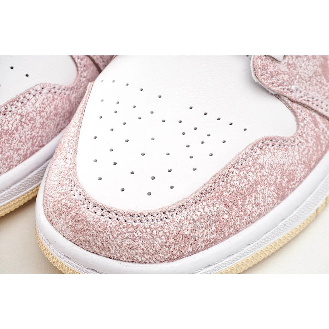 Air Jordan 1 Low GS Strawberry Ice Cream