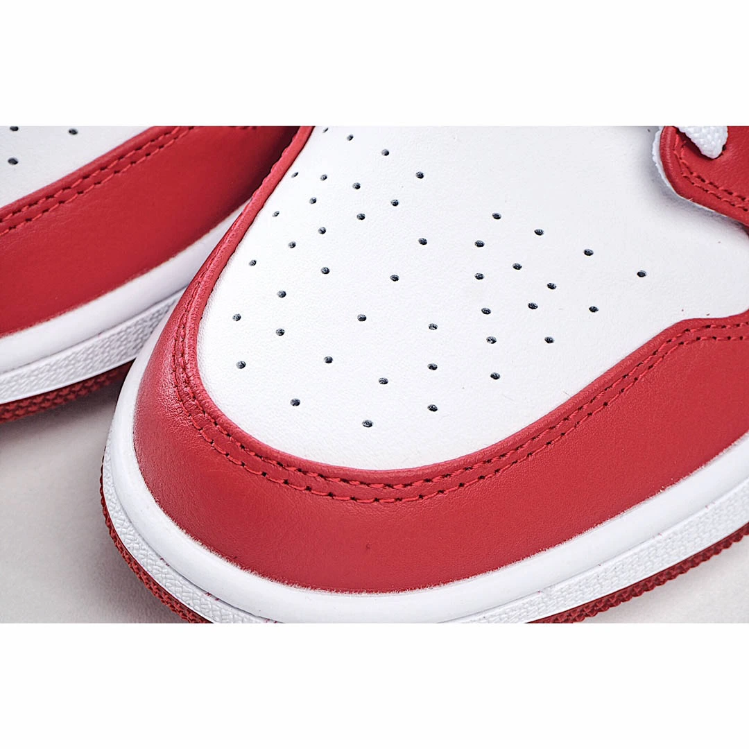 Air Jordan 1 Low Gym Red