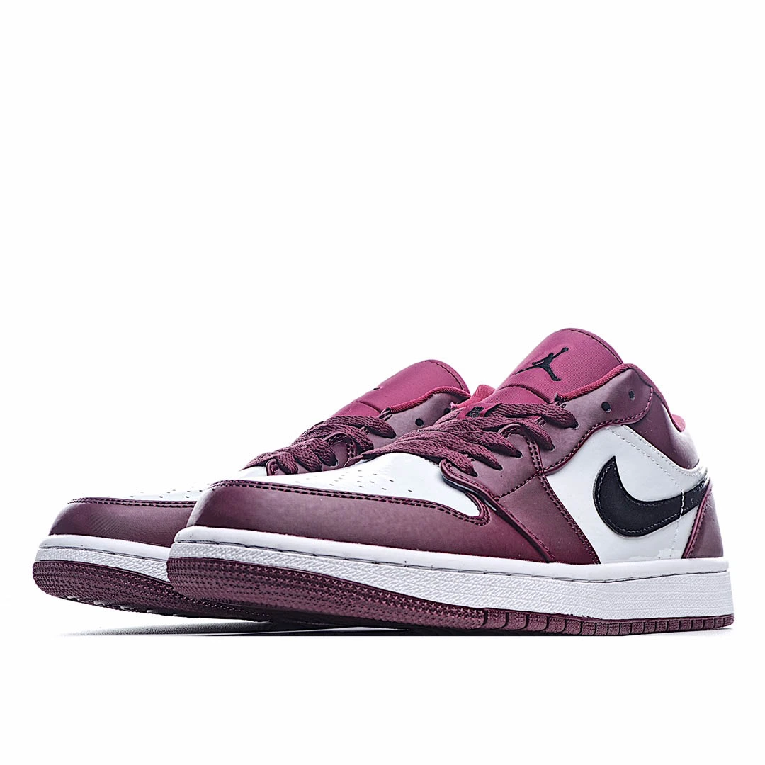 Air Jordan 1 Low Noble Red