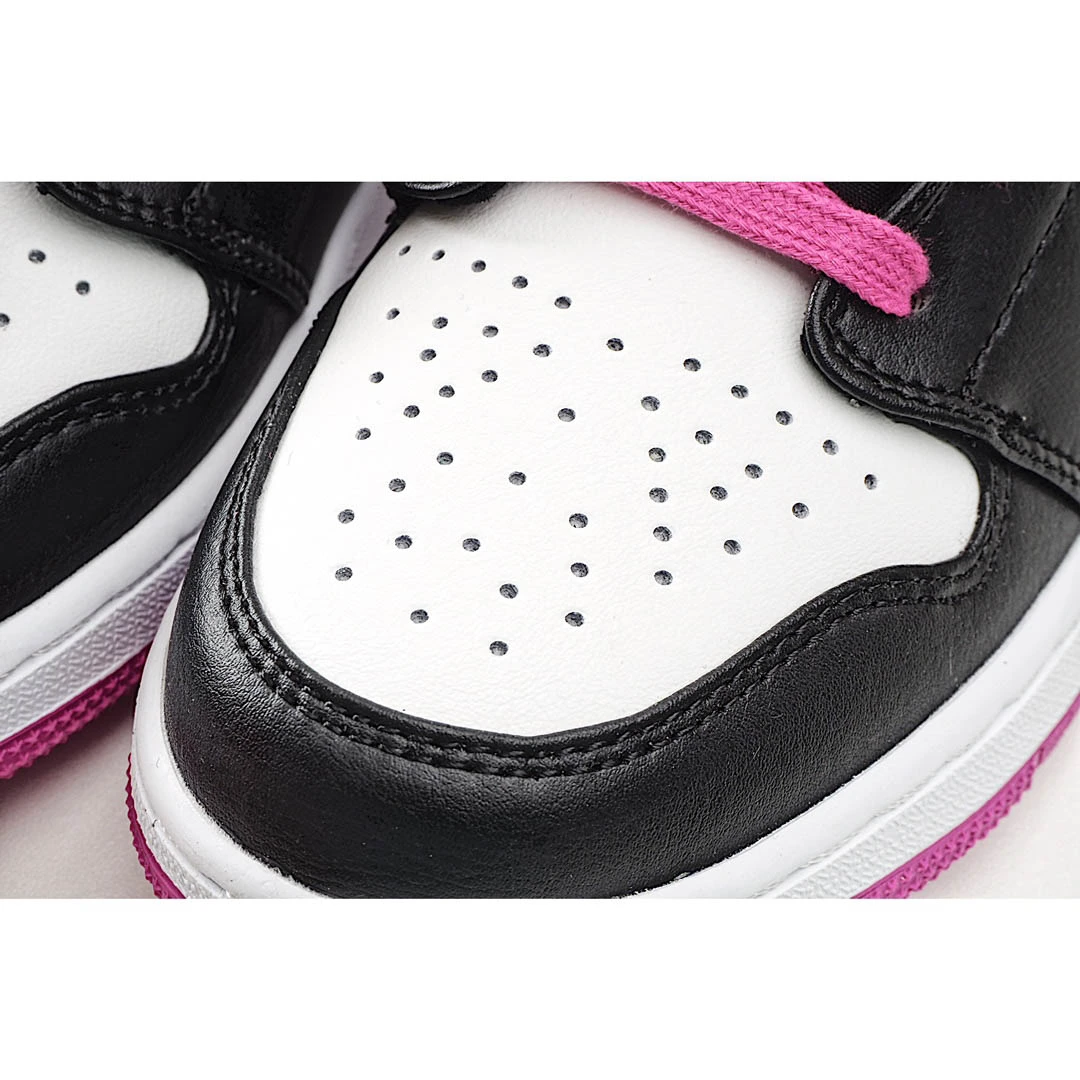 Air Jordan 1 Low SE Fuchsia