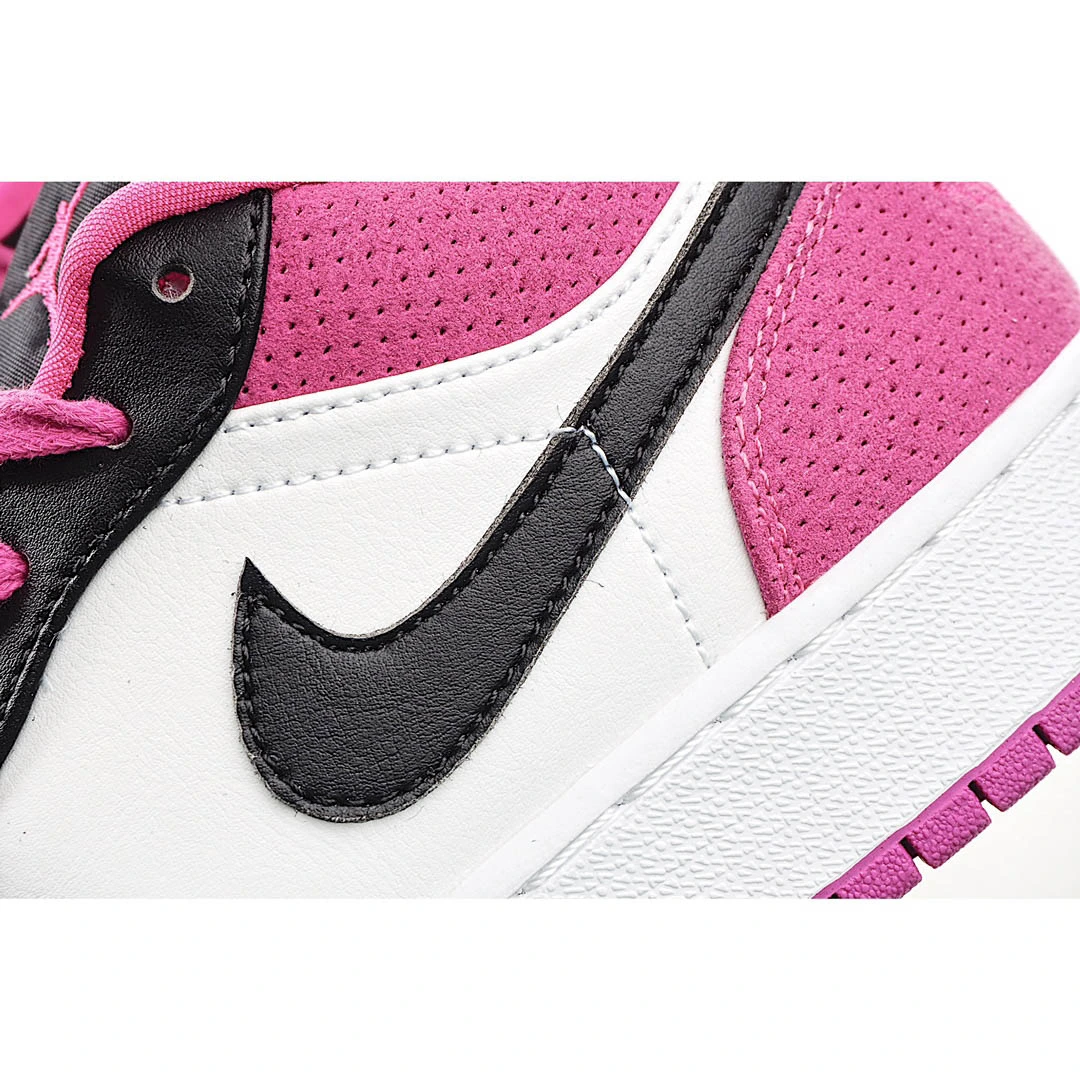 Air Jordan 1 Low SE Fuchsia