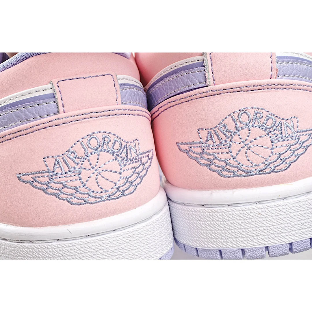 Air Jordan 1 Low SE GS Arctic Punch