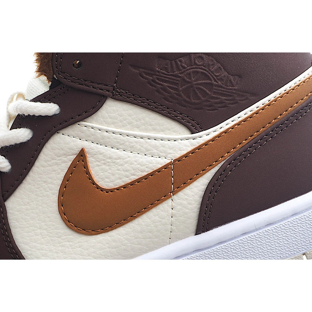 Air Jordan 1 Mid AJ1 Mid Basketball Shoes Beige Brown