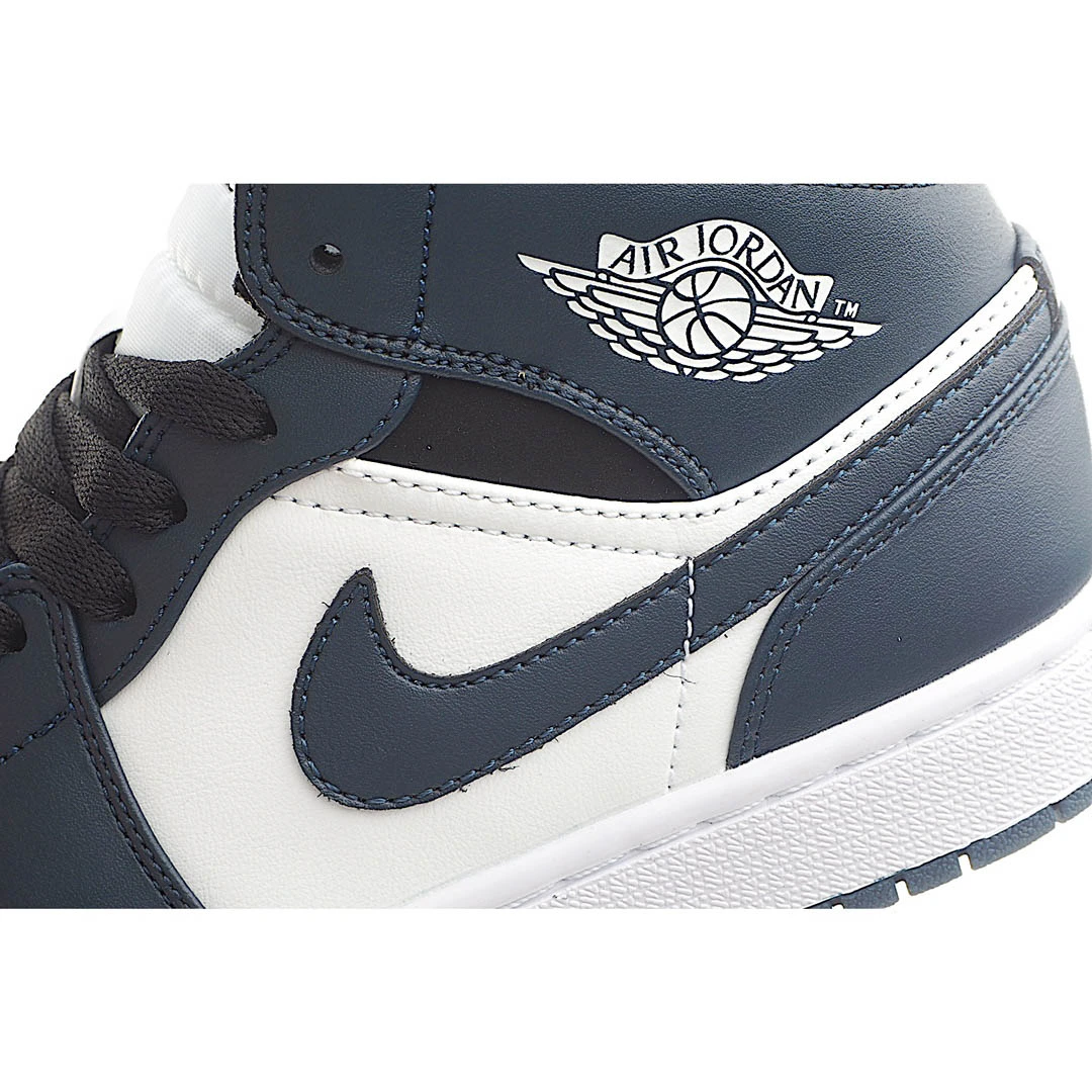 Air Jordan 1 Mid Armory Navy