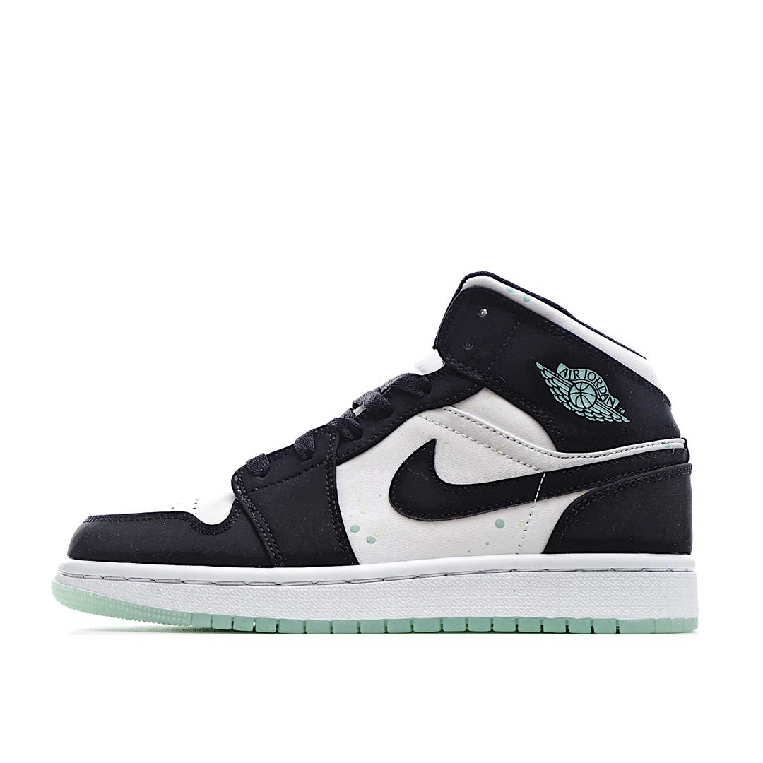 Air Jordan 1 Mid SE GS Glow in the Dark Panda