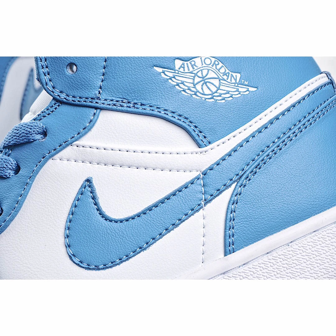 Air Jordan 1 Mid UNC