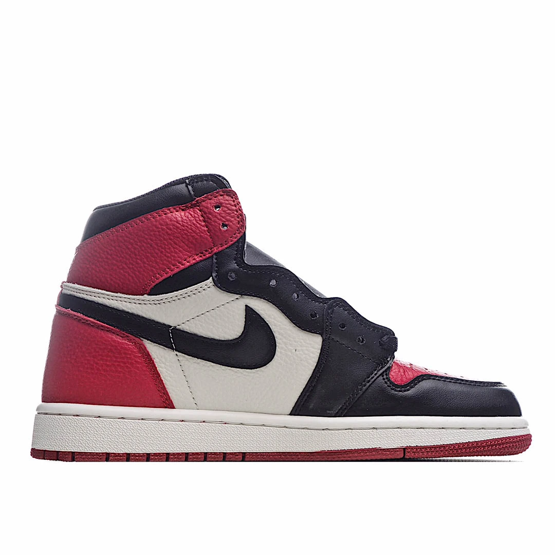 Air Jordan 1 Retro High AND Wide Toe