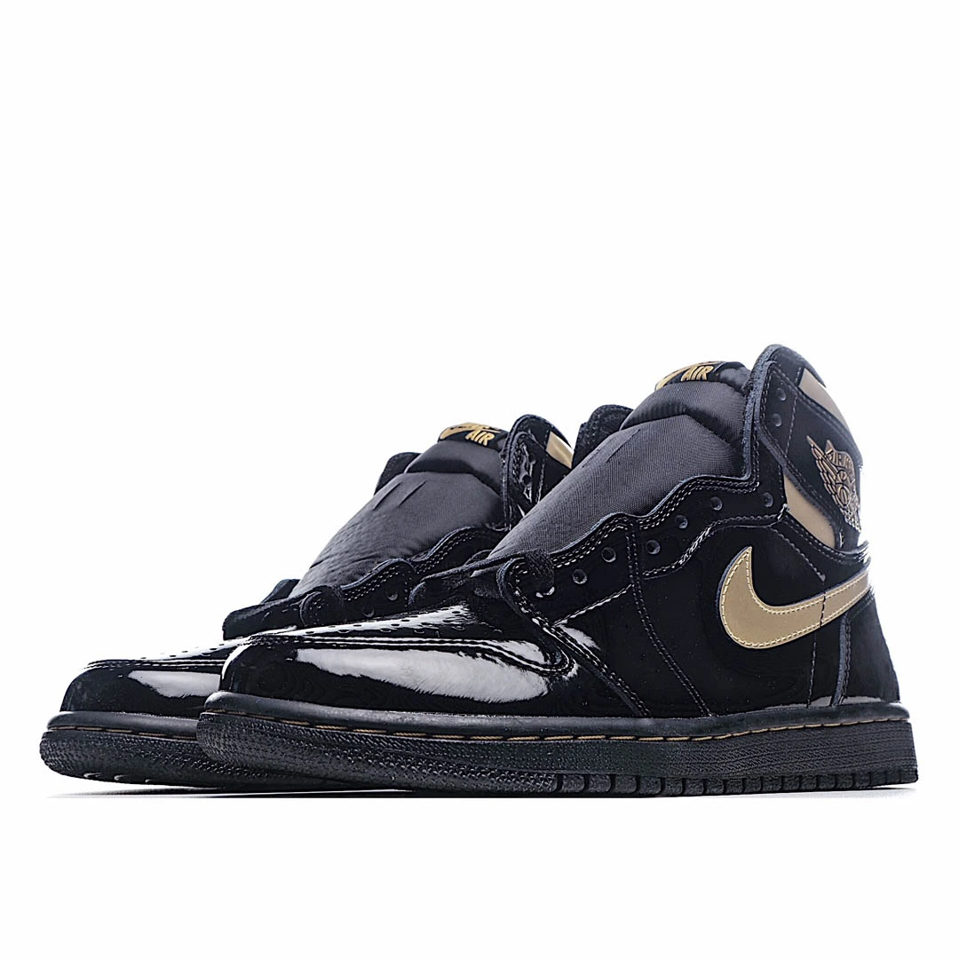 Air Jordan 1 Retro High OG Black Metallic Gold