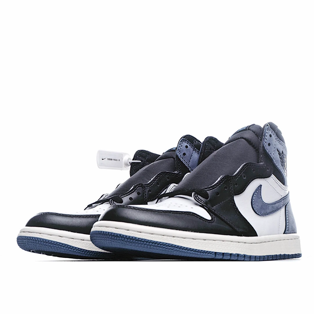 Air Jordan 1 Retro High OG Blue Moon