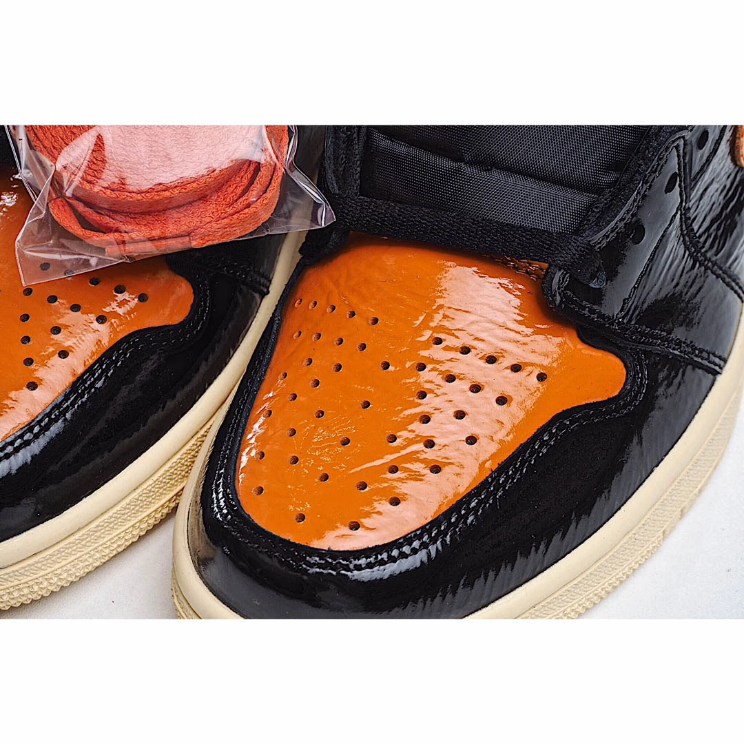 Air Jordan 1 Retro High OG Shattered Backboard 3.0