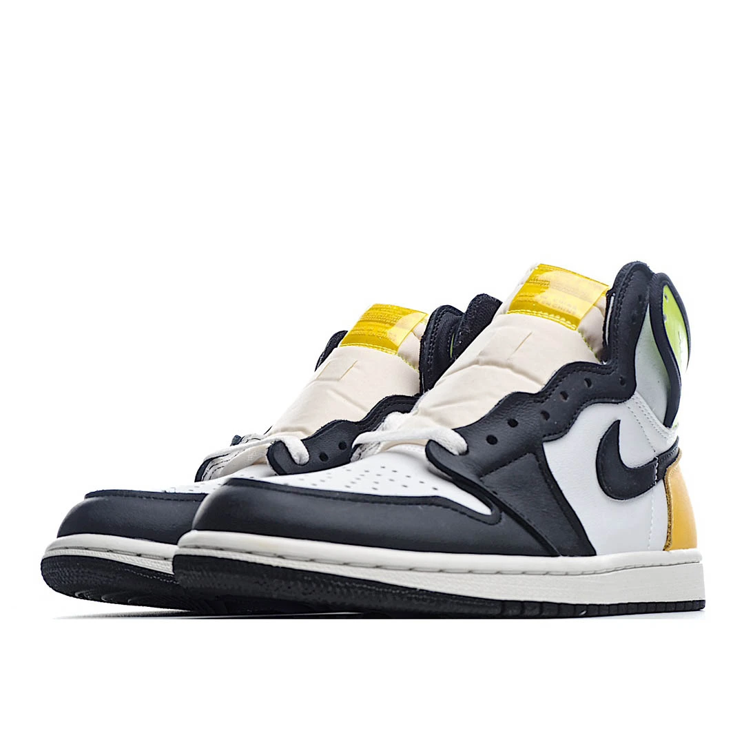 Air Jordan 1 Retro High OG Volt Gold