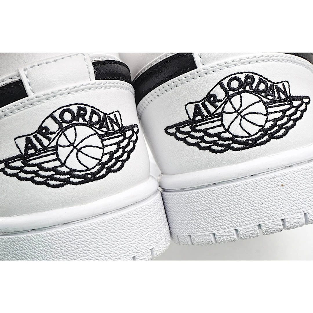 Air Jordan 1 Retro Low GS White Black