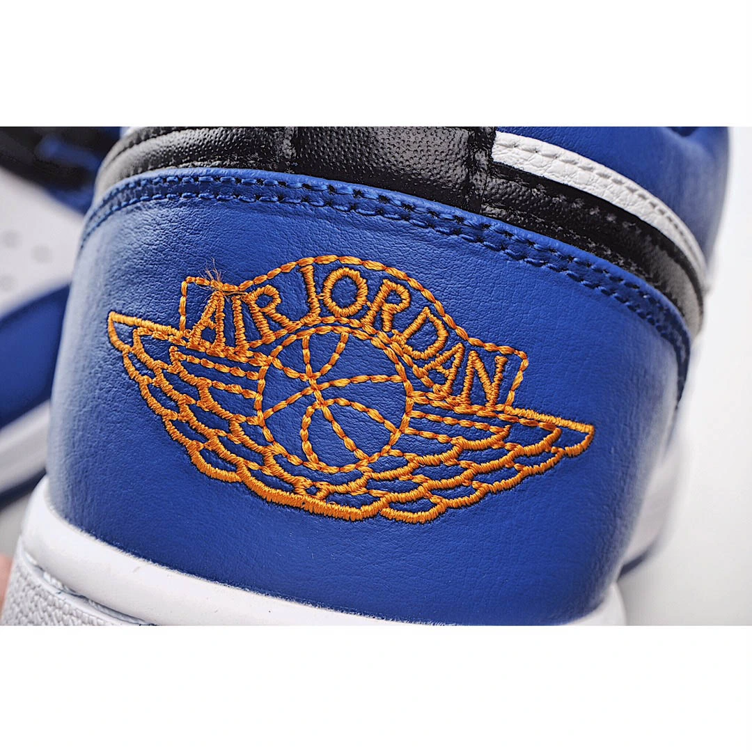 Air Jordan 1 Retro Low Hyper Royal