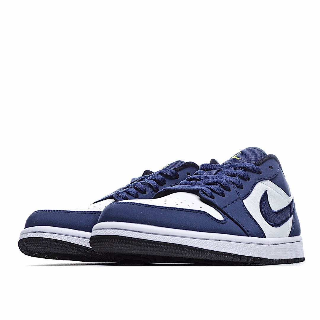 Air Jordan 1 Retro Low Insignia Blue