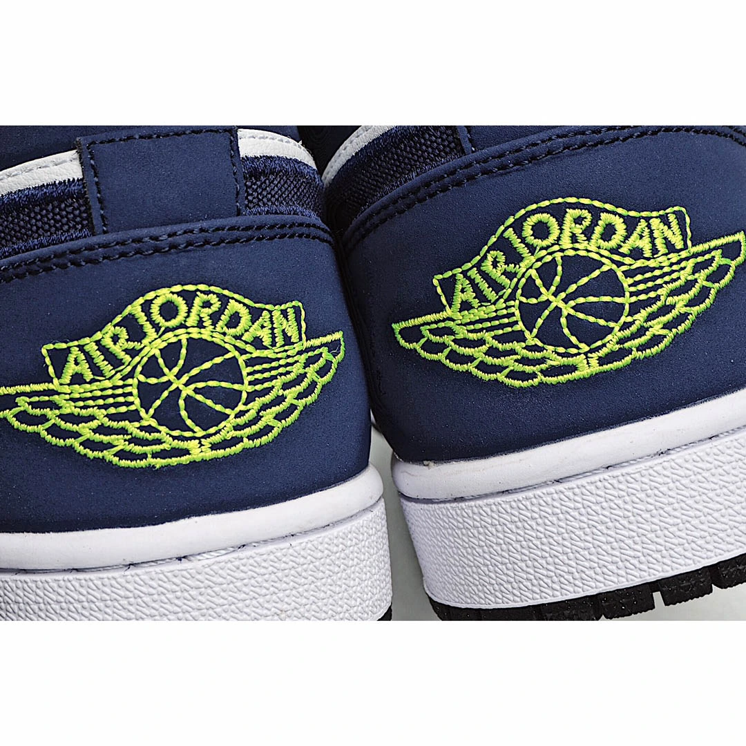 Air Jordan 1 Retro Low Insignia Blue