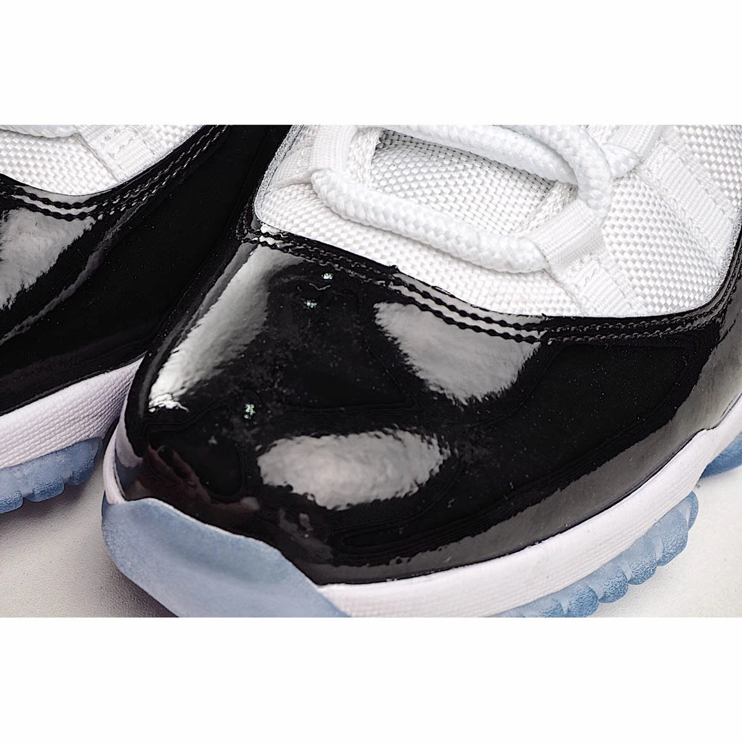 Air Jordan 11 Retro Concord 2018