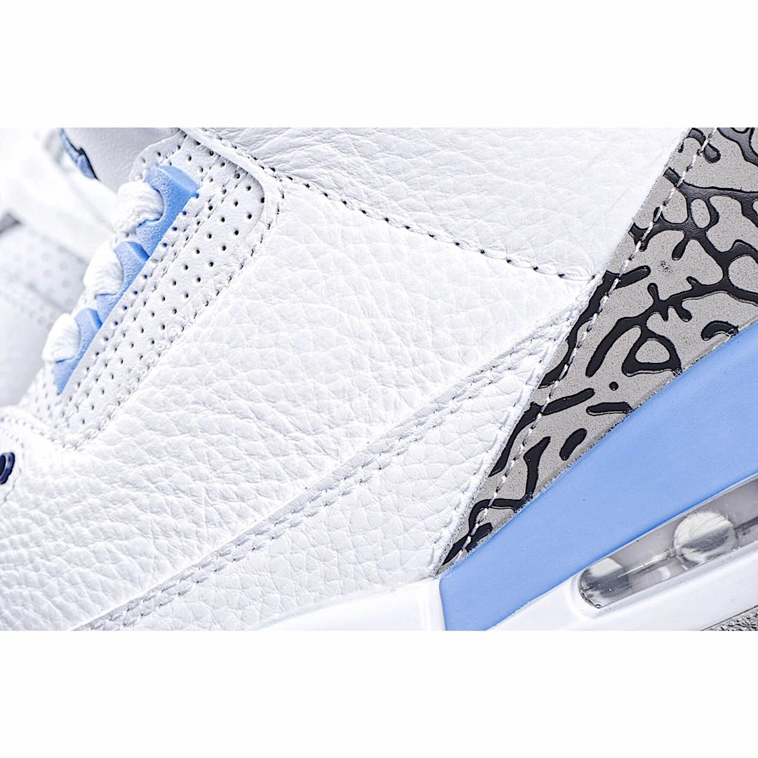 Air Jordan 3 Retro UNC