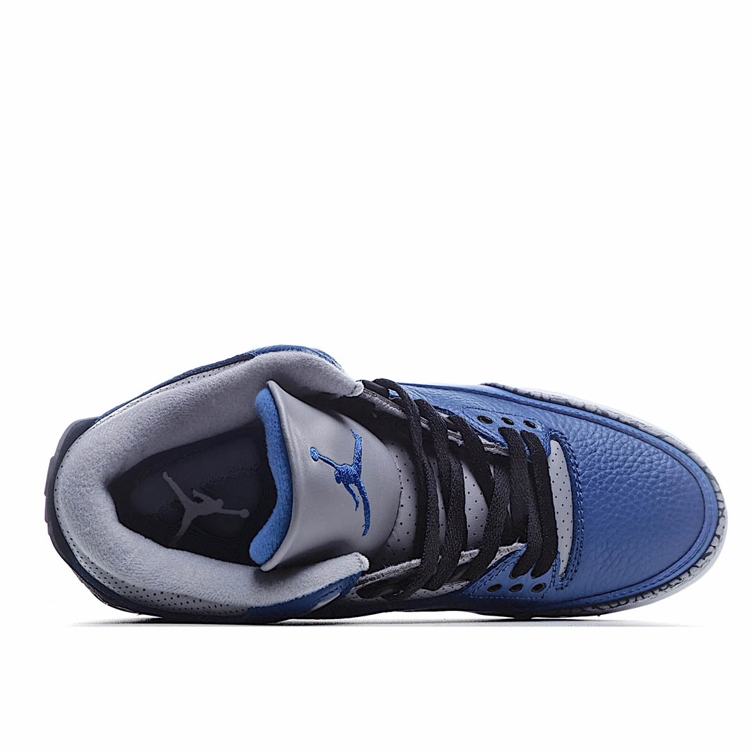 Air Jordan 3 Retro Varsity Royal