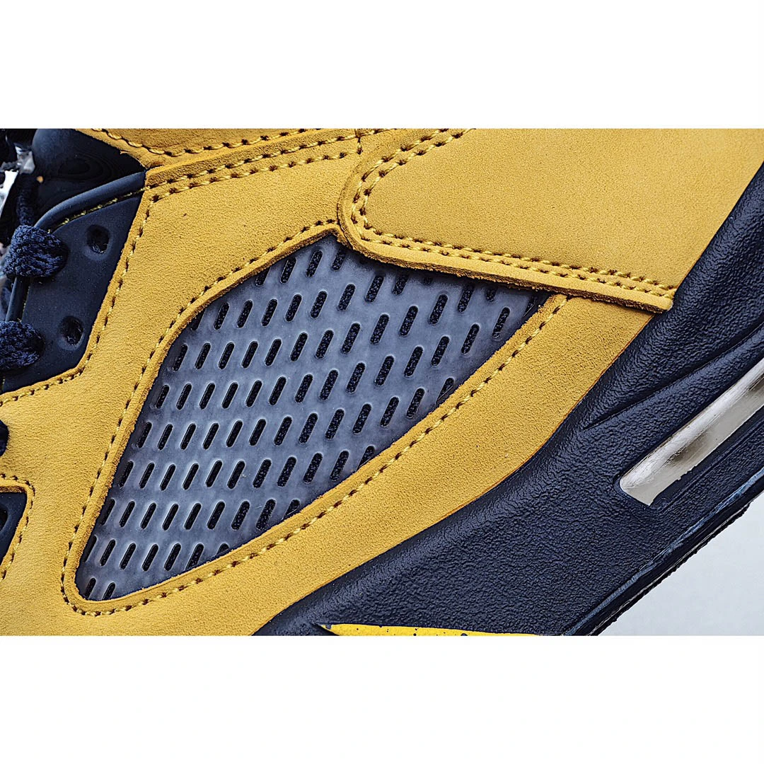 Air Jordan 5 Retro SP Michigan