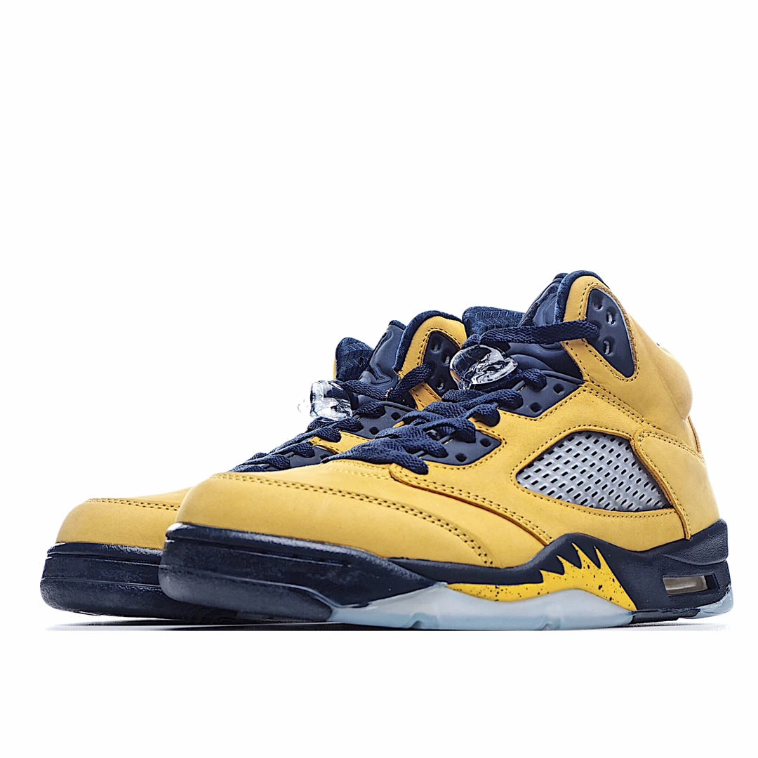 Air Jordan 5 Retro SP Michigan