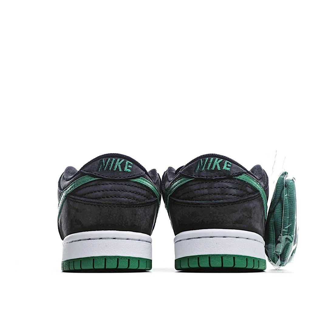 Dunk Low Pro SB Black Pine