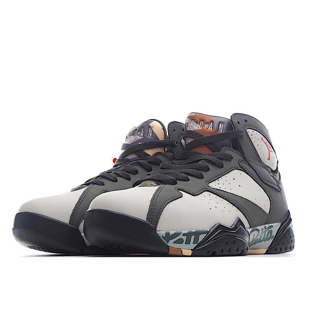 Patta x Air Jordan 7 Retro SP Icicle