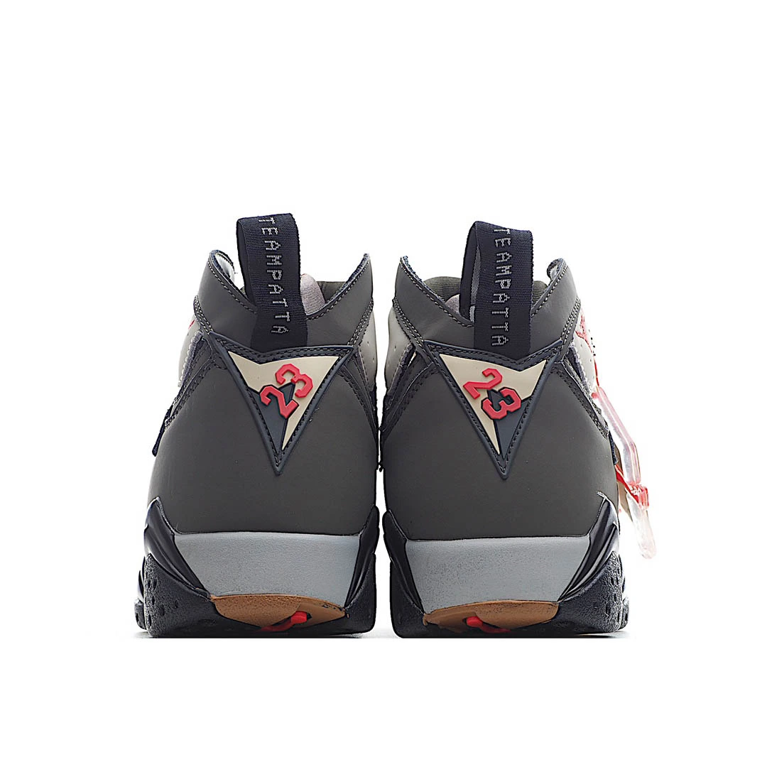 Patta x Air Jordan 7 Retro SP Icicle