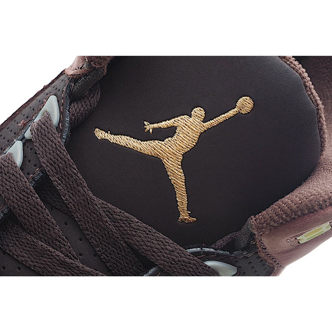 Travis Scott x Air Jordan 3 Retro Barb Dark Brown