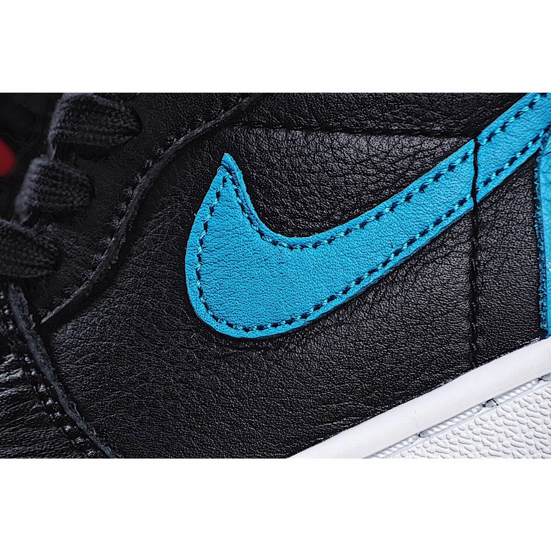 Wmns Air Jordan 1 High OG UNC To Chicago