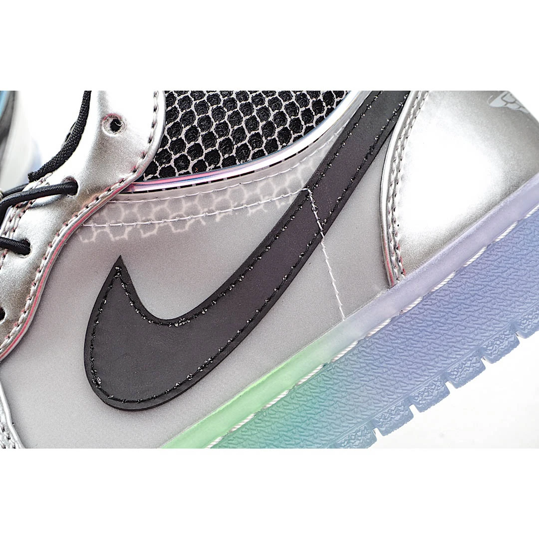 Wmns Air Jordan 1 Low SE Metallic Silver Gradient