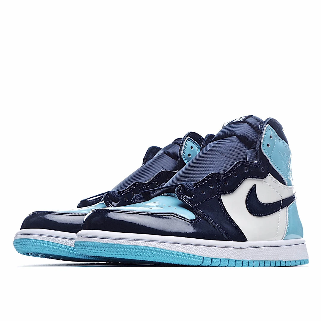 Wmns Air Jordan 1 Retro High OG Blue Chill