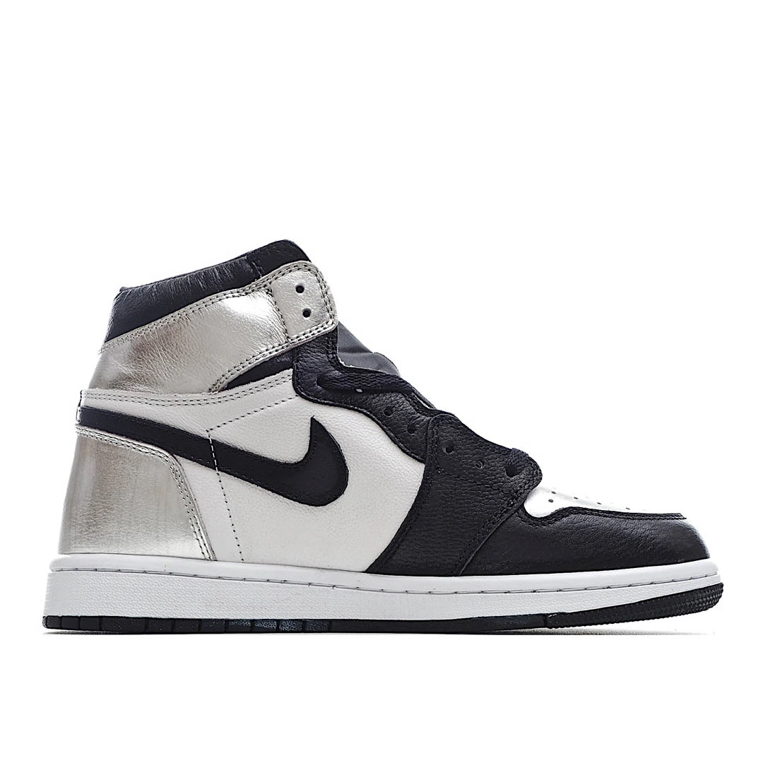 Wmns Air Jordan 1 Retro High OG Silver Toe