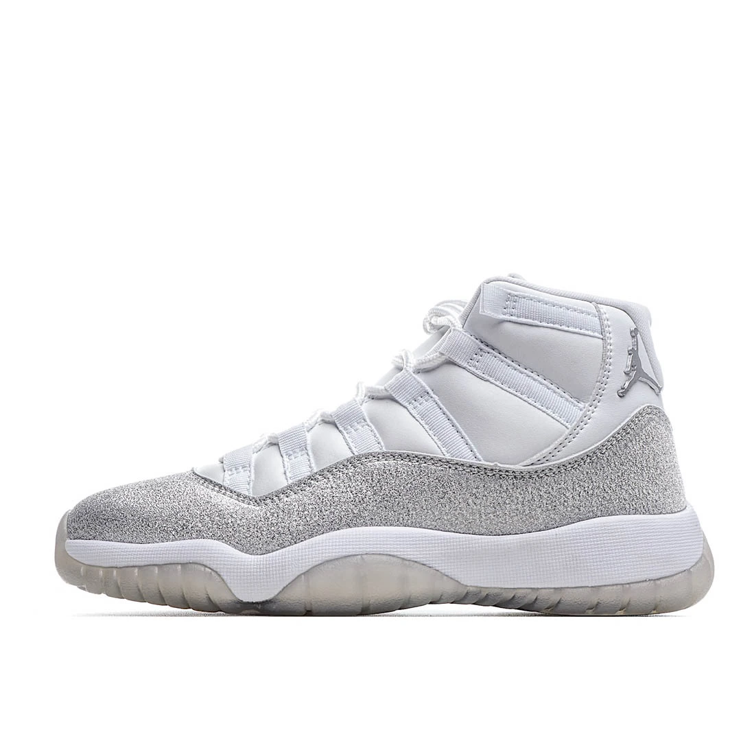 Wmns Air Jordan 11 Retro Vast Grey